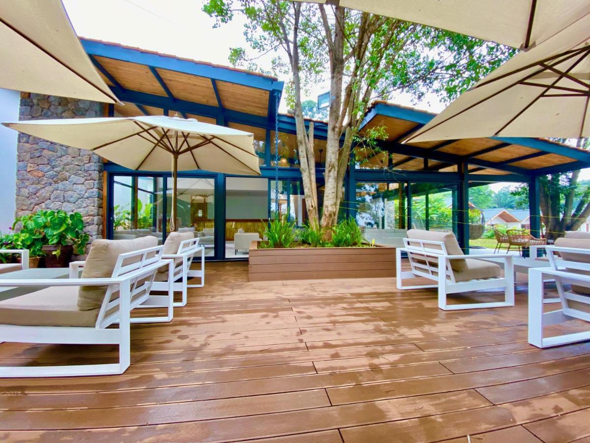 The Retreat Hotel คิกาลี ภายนอก รูปภาพ
