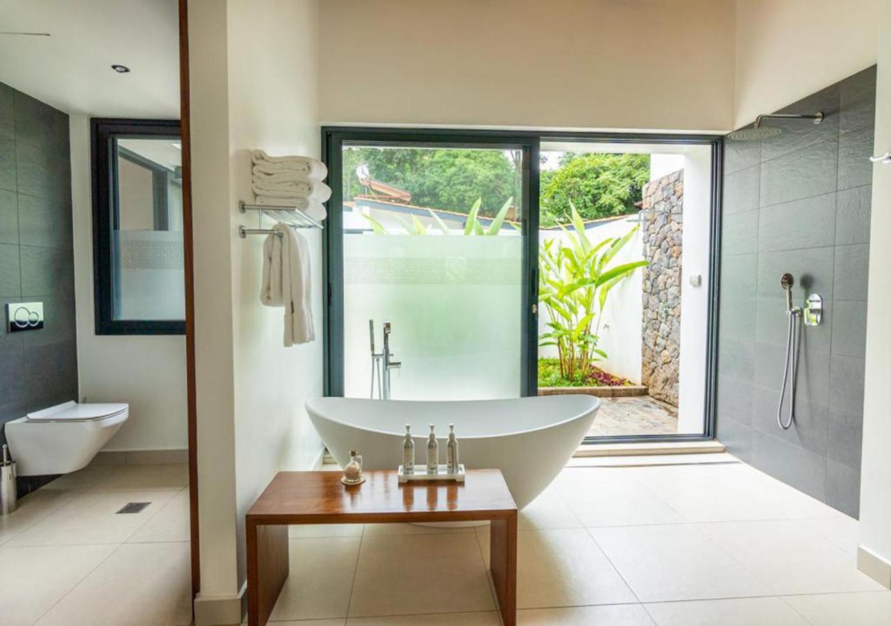 The Retreat Hotel คิกาลี ภายนอก รูปภาพ